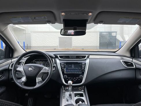 Used 2018 Nissan Murano SV FWD image 5