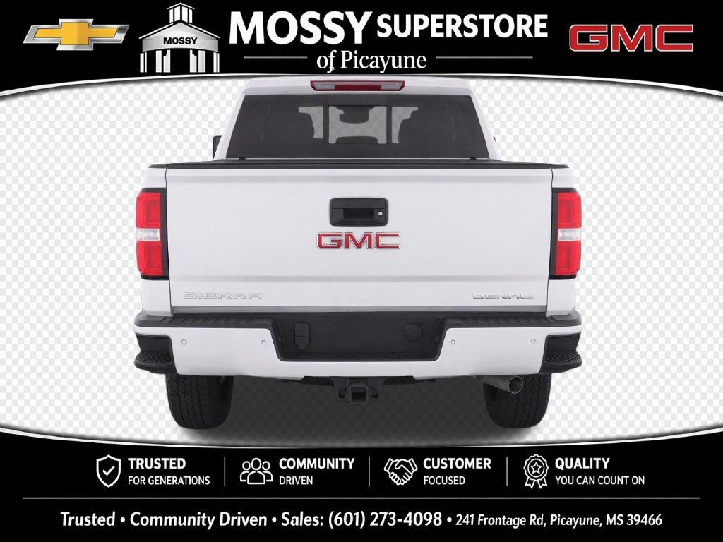 Used 2018 GMC Sierra 2500 Denali w/ Duramax Plus Package AWD/4WD image 9