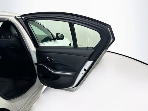 Used 2024 BMW 330i Sedan image 31