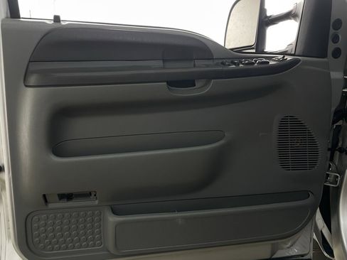 Used 2002 Ford F250 4x4 Crew Cab Super Duty image 17