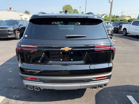 New 2026 Chevrolet Traverse LT w/ Driver Confidence Package FWD image 6