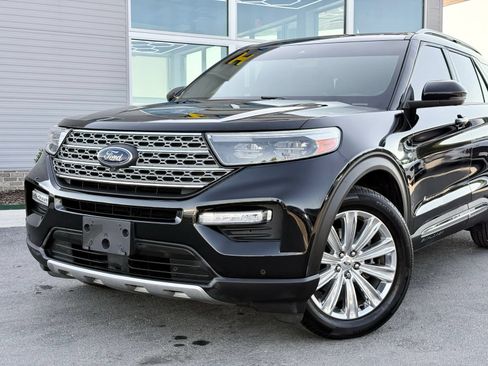 Used 2020 Ford Explorer Limited RWD image 4