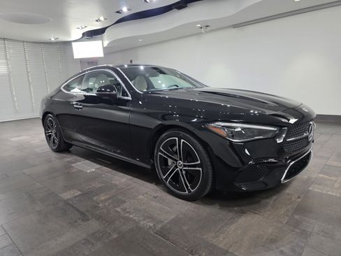 Used 2024 Mercedes-Benz CLE 300 4MATIC Coupe image 22