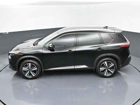 Used 2023 Nissan Rogue SL w/ SL Premium Package image 40