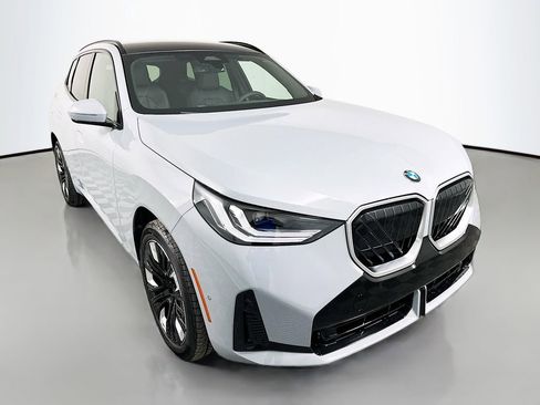 New 2026 BMW X3 xDrive30 image 3
