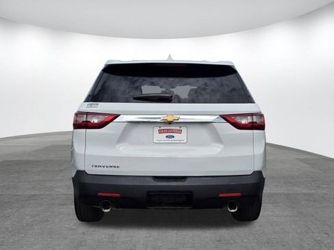 Used 2019 Chevrolet Traverse LS FWD image 5