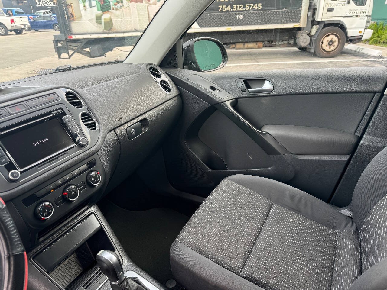 Used 2015 Volkswagen Tiguan S FWD image 16