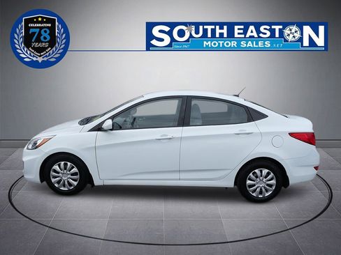 Used 2016 Hyundai Accent SE w/ Option Group 02 image 7