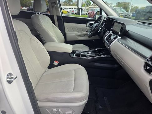 Used 2023 Kia Sorento SX Prestige AWD/4WD image 28