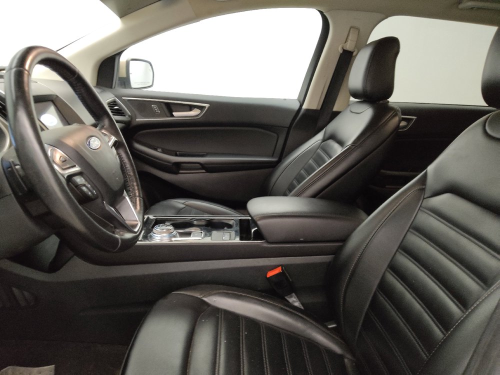 Used 2020 Ford Edge SEL w/ Convenience Package AWD/4WD image 17