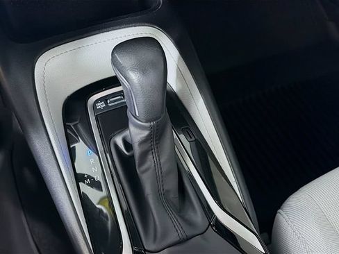 Used 2024 Toyota Corolla SE FWD image 20
