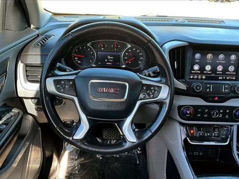 Certified 2020 GMC Terrain SLT image 9