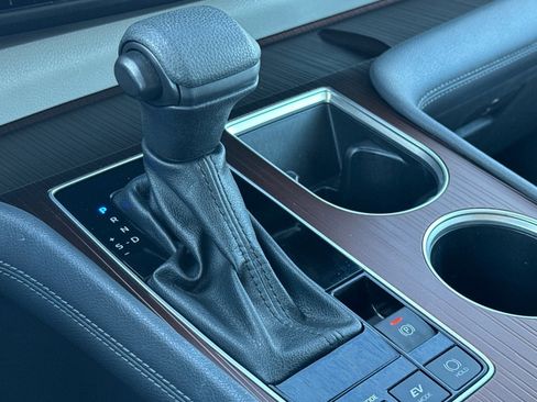 Used 2024 Toyota Sienna LE image 21