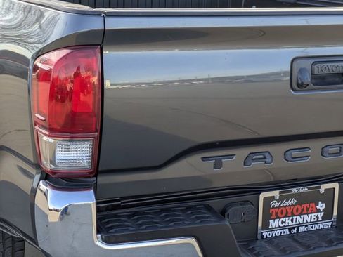 Used 2019 Toyota Tacoma SR5 image 9