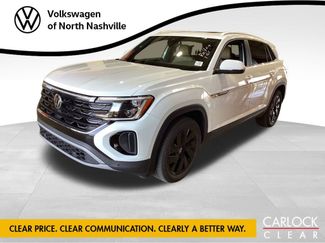 Used 2025 Volkswagen Atlas Cross Sport SE w/ Panoramic Sunroof Package video 1