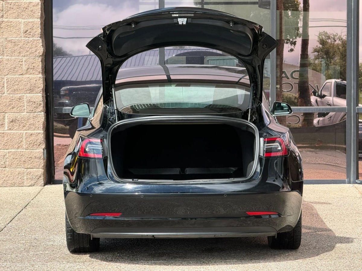 Used 2019 Tesla Model 3 Standard Range Plus RWD image 28
