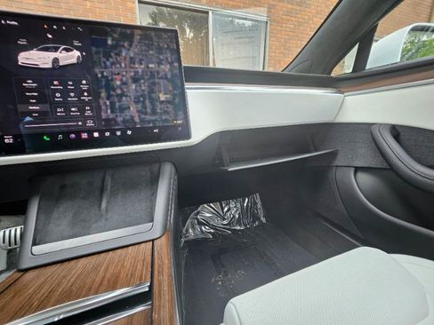 Used 2023 Tesla Model S AWD/4WD image 58