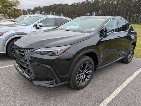 Used 2025 Lexus NX 350 AWD w/ Premium Package image 4