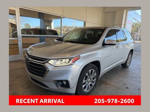 Used 2019 Chevrolet Traverse Premier image 1