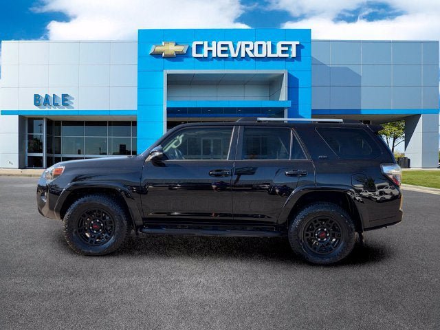 Used 2023 Toyota 4Runner SR5 Premium w/ Moonroof Package AWD/4WD image 6