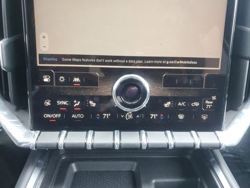 Used 2024 GMC Acadia Elevation image 28