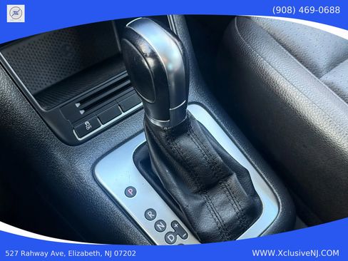 Used 2012 Volkswagen Tiguan S image 16