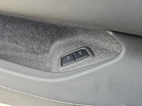 Used 2021 Chevrolet Corvette Stingray Preferred Conv w/ Battery Protection Package image 45