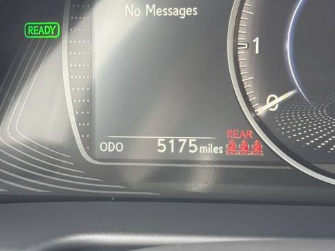 Used 2025 Lexus ES 300h w/ Premium Package FWD image 29