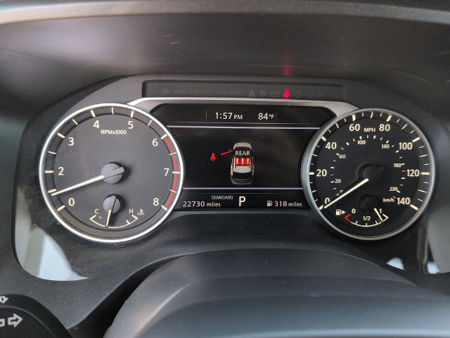 Used 2025 Nissan Rogue S FWD image 18