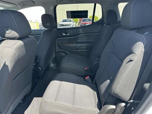 Certified 2023 GMC Acadia SLE w/ Driver Convenience Package FWD image 23