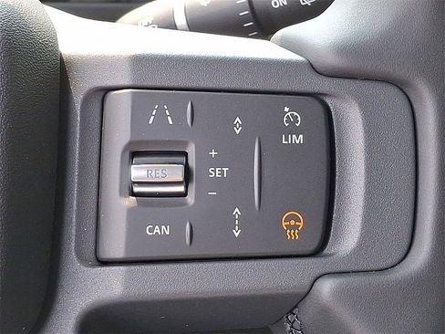 New 2025 Land Rover Defender 110 S image 15