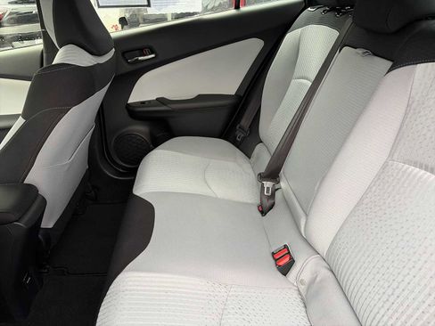 Used 2016 Toyota Prius Three Touring image 24