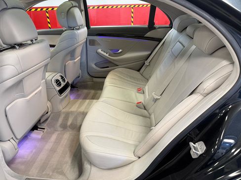 Used 2015 Mercedes-Benz S 550 4MATIC Sedan image 30