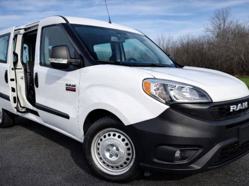 Used 2019 RAM ProMaster City Wagon image 4