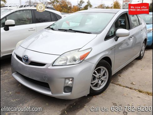 Used 2010 Toyota Prius Five image 1