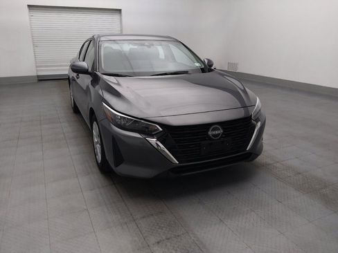 Used 2025 Nissan Sentra S FWD image 14