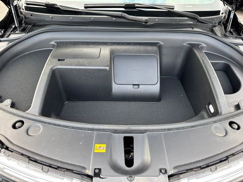 New 2025 VinFast VF 8 Plus AWD/4WD image 8