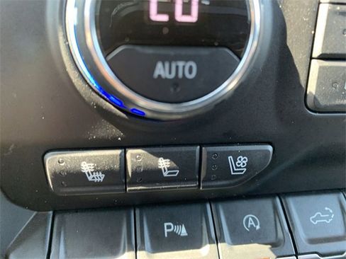 Used 2021 Chevrolet Silverado 1500 LTZ image 27