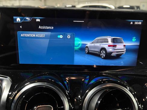 New 2026 Mercedes-Benz GLB 250 4MATIC image 37