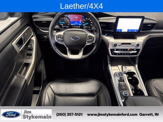 Used 2020 Ford Explorer XLT w/ Equipment Group 202A AWD/4WD image 4
