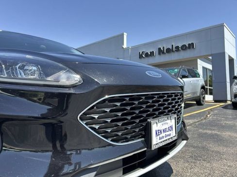 Used 2020 Ford Escape SE AWD/4WD image 4