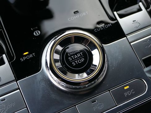 Used 2023 Bentley Continental GT Mulliner AWD/4WD image 21