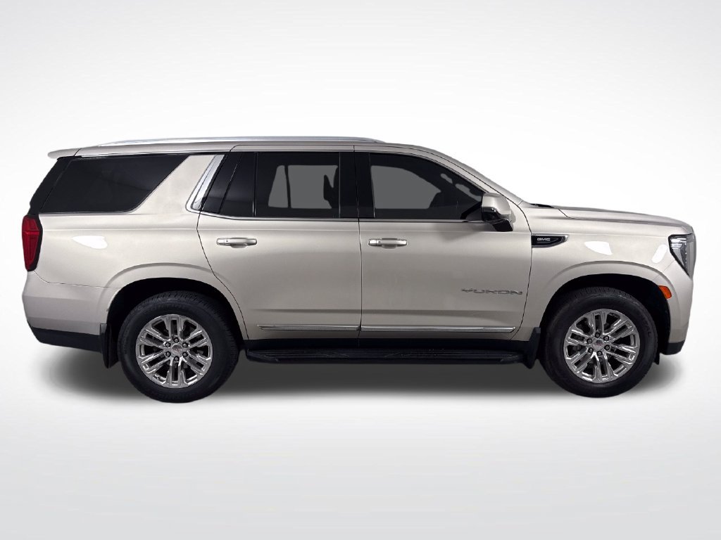 Used 2021 GMC Yukon SLT w/ SLT Luxury Plus Package AWD/4WD image 2