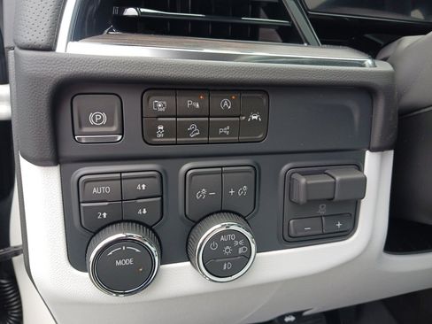 New 2025 Chevrolet Tahoe Premier image 22