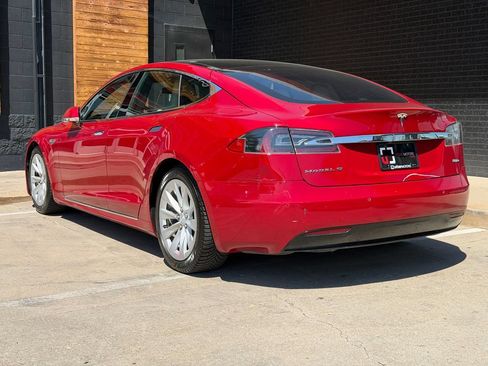 Used 2016 Tesla Model S 90D AWD/4WD image 4