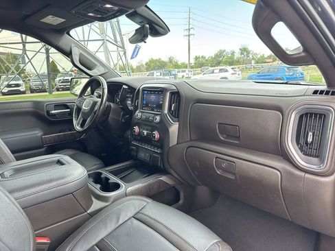 Used 2021 GMC Sierra 1500 Denali w/ Denali Ultimate Package AWD/4WD image 33