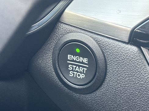 Certified 2022 Ford Escape Titanium image 31