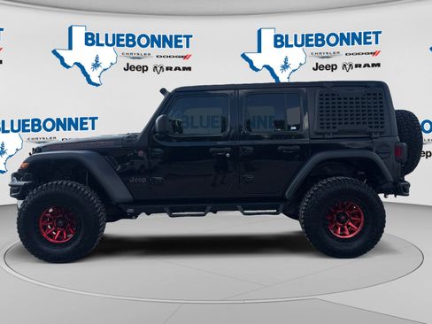 Used 2021 Jeep Wrangler Unlimited Rubicon AWD/4WD image 8