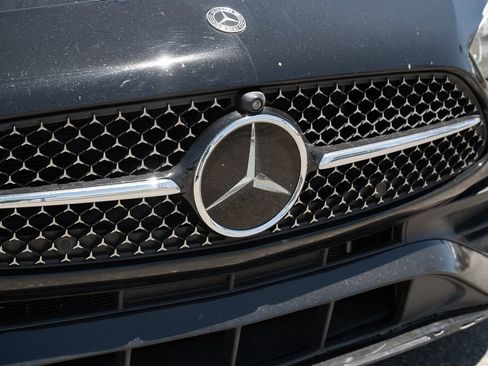 Used 2022 Mercedes-Benz C 300 4MATIC Sedan image 11