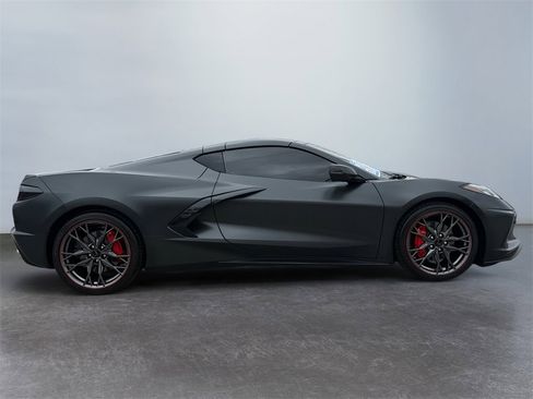Used 2024 Chevrolet Corvette Stingray Coupe w/ 1LT image 2